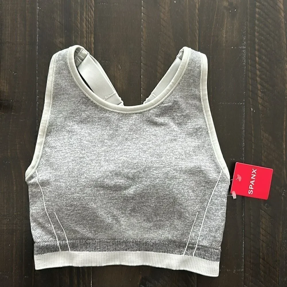 NWT Spanx Spacedye Cloudy Gray Seamless Sculpt Sports Bra S Padded Crisscross